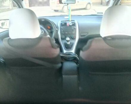 Серый Тойота Аурис, объемом двигателя 1.4 л и пробегом 152 тыс. км за 9000 $, фото 9 на Automoto.ua