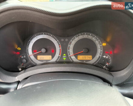 Сірий Тойота Ауріс, об'ємом двигуна 1.6 л та пробігом 129 тис. км за 9250 $, фото 47 на Automoto.ua