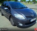 Сірий Тойота Ауріс, об'ємом двигуна 1.6 л та пробігом 190 тис. км за 9500 $, фото 1 на Automoto.ua