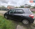 Серый Тойота Аурис, объемом двигателя 1.36 л и пробегом 144 тыс. км за 9000 $, фото 2 на Automoto.ua