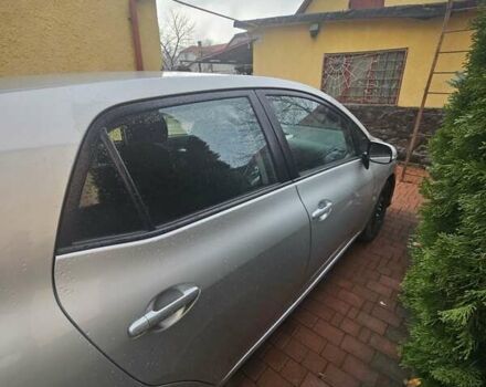 Серый Тойота Аурис, объемом двигателя 1.6 л и пробегом 99 тыс. км за 11500 $, фото 4 на Automoto.ua