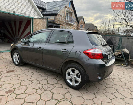 Сірий Тойота Ауріс, об'ємом двигуна 1.6 л та пробігом 129 тис. км за 9250 $, фото 7 на Automoto.ua