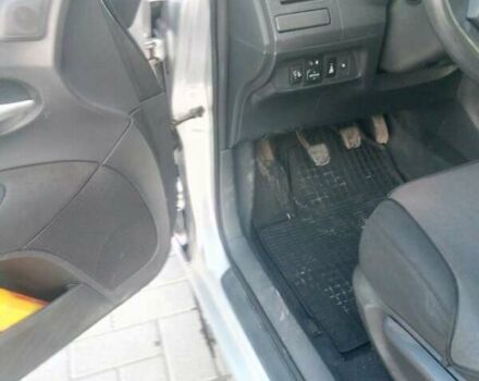 Серый Тойота Аурис, объемом двигателя 1.4 л и пробегом 152 тыс. км за 9000 $, фото 11 на Automoto.ua