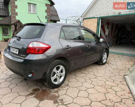 Сірий Тойота Ауріс, об'ємом двигуна 1.6 л та пробігом 129 тис. км за 9250 $, фото 14 на Automoto.ua