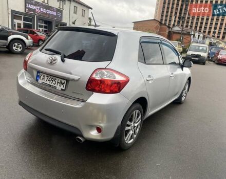 Серый Тойота Аурис, объемом двигателя 1.6 л и пробегом 263 тыс. км за 8400 $, фото 6 на Automoto.ua
