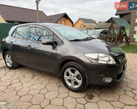 Сірий Тойота Ауріс, об'ємом двигуна 1.6 л та пробігом 129 тис. км за 9250 $, фото 16 на Automoto.ua