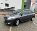 Серый Тойота Аурис, объемом двигателя 1.6 л и пробегом 186 тыс. км за 11900 $, фото 2 на Automoto.ua