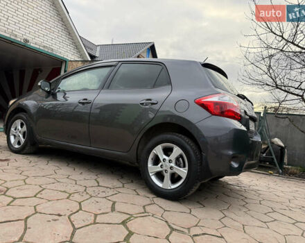 Сірий Тойота Ауріс, об'ємом двигуна 1.6 л та пробігом 129 тис. км за 9250 $, фото 8 на Automoto.ua