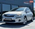 Сірий Тойота Ауріс, об'ємом двигуна 1.8 л та пробігом 247 тис. км за 10899 $, фото 1 на Automoto.ua