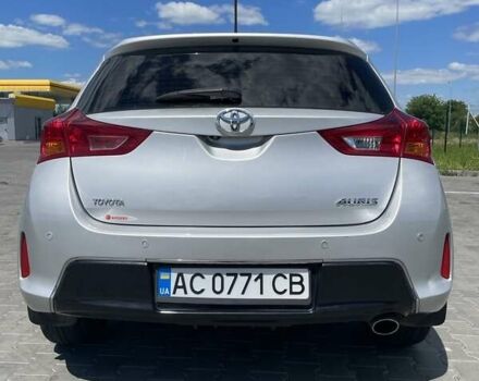 Серый Тойота Аурис, объемом двигателя 1.6 л и пробегом 148 тыс. км за 12000 $, фото 4 на Automoto.ua