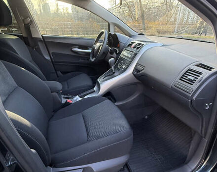 Серый Тойота Аурис, объемом двигателя 1.6 л и пробегом 97 тыс. км за 11200 $, фото 17 на Automoto.ua