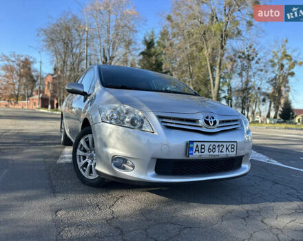 Сірий Тойота Ауріс, об'ємом двигуна 1.6 л та пробігом 190 тис. км за 9999 $, фото 15 на Automoto.ua