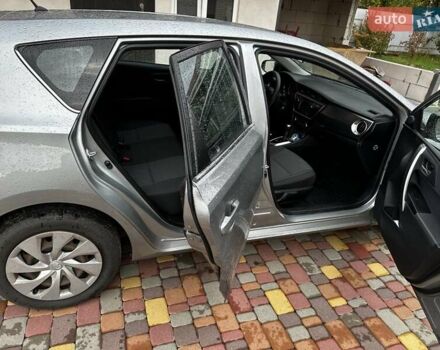 Серый Тойота Аурис, объемом двигателя 1.6 л и пробегом 243 тыс. км за 10600 $, фото 7 на Automoto.ua