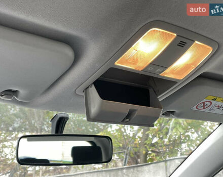 Серый Тойота Аурис, объемом двигателя 2 л и пробегом 171 тыс. км за 8990 $, фото 29 на Automoto.ua