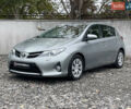 Серый Тойота Аурис, объемом двигателя 2 л и пробегом 171 тыс. км за 8990 $, фото 4 на Automoto.ua