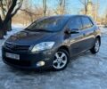 Сірий Тойота Ауріс, об'ємом двигуна 1.6 л та пробігом 73 тис. км за 12950 $, фото 1 на Automoto.ua