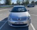 Серый Тойота Аурис, объемом двигателя 1.6 л и пробегом 138 тыс. км за 12300 $, фото 1 на Automoto.ua