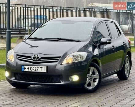 Сірий Тойота Ауріс, об'ємом двигуна 1.6 л та пробігом 89 тис. км за 9999 $, фото 17 на Automoto.ua