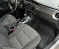 Серый Тойота Аурис, объемом двигателя 1.6 л и пробегом 243 тыс. км за 10600 $, фото 3 на Automoto.ua