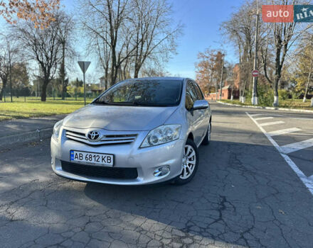 Сірий Тойота Ауріс, об'ємом двигуна 1.6 л та пробігом 190 тис. км за 9999 $, фото 4 на Automoto.ua