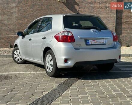 Серый Тойота Аурис, объемом двигателя 1.4 л и пробегом 200 тыс. км за 6999 $, фото 11 на Automoto.ua