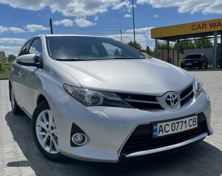 Серый Тойота Аурис, объемом двигателя 1.6 л и пробегом 148 тыс. км за 12000 $, фото 1 на Automoto.ua