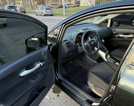 Серый Тойота Аурис, объемом двигателя 1.6 л и пробегом 97 тыс. км за 11200 $, фото 11 на Automoto.ua
