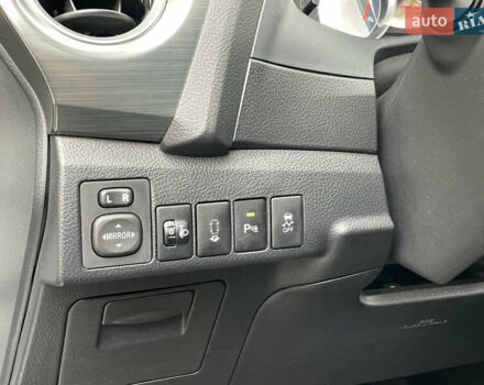 Серый Тойота Аурис, объемом двигателя 2 л и пробегом 171 тыс. км за 8990 $, фото 17 на Automoto.ua