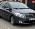 Серый Тойота Аурис, объемом двигателя 1.6 л и пробегом 124 тыс. км за 10500 $, фото 1 на Automoto.ua