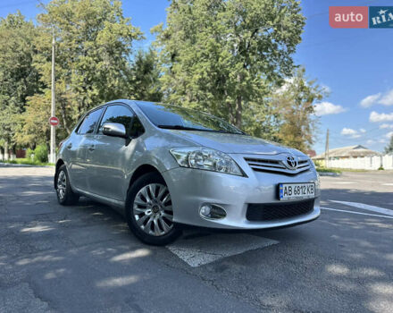Серый Тойота Аурис, объемом двигателя 1.6 л и пробегом 189 тыс. км за 10499 $, фото 48 на Automoto.ua
