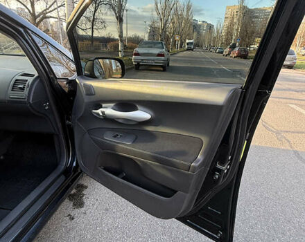 Серый Тойота Аурис, объемом двигателя 1.6 л и пробегом 97 тыс. км за 11200 $, фото 18 на Automoto.ua