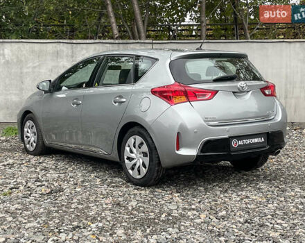 Серый Тойота Аурис, объемом двигателя 2 л и пробегом 171 тыс. км за 8990 $, фото 5 на Automoto.ua