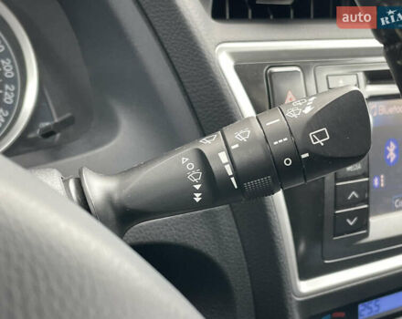 Серый Тойота Аурис, объемом двигателя 2 л и пробегом 171 тыс. км за 8990 $, фото 24 на Automoto.ua