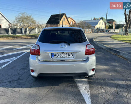 Сірий Тойота Ауріс, об'ємом двигуна 1.6 л та пробігом 190 тис. км за 9999 $, фото 7 на Automoto.ua