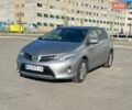 Серый Тойота Аурис, объемом двигателя 1.6 л и пробегом 187 тыс. км за 13900 $, фото 1 на Automoto.ua