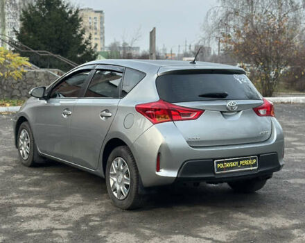 Сірий Тойота Ауріс, об'ємом двигуна 1.33 л та пробігом 202 тис. км за 8900 $, фото 5 на Automoto.ua