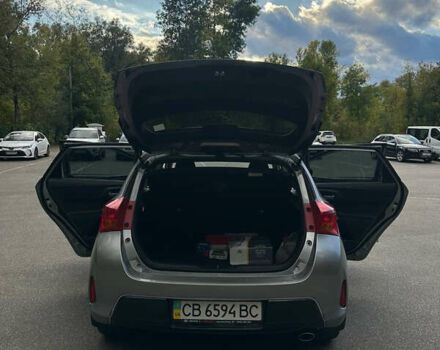 Серый Тойота Аурис, объемом двигателя 1.6 л и пробегом 197 тыс. км за 11800 $, фото 10 на Automoto.ua