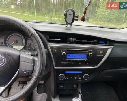 Серый Тойота Аурис, объемом двигателя 1.4 л и пробегом 179 тыс. км за 9700 $, фото 12 на Automoto.ua