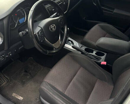 Серый Тойота Аурис, объемом двигателя 1.6 л и пробегом 197 тыс. км за 11800 $, фото 16 на Automoto.ua