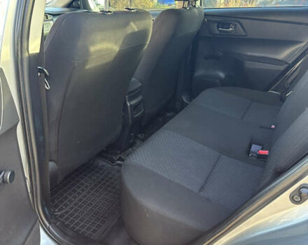 Сірий Тойота Ауріс, об'ємом двигуна 1.33 л та пробігом 202 тис. км за 8900 $, фото 15 на Automoto.ua