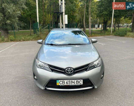 Серый Тойота Аурис, объемом двигателя 1.6 л и пробегом 196 тыс. км за 12500 $, фото 1 на Automoto.ua