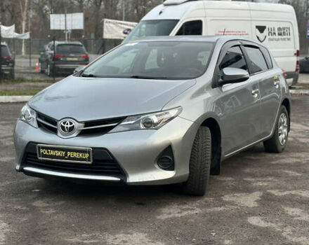 Сірий Тойота Ауріс, об'ємом двигуна 1.33 л та пробігом 202 тис. км за 8900 $, фото 2 на Automoto.ua