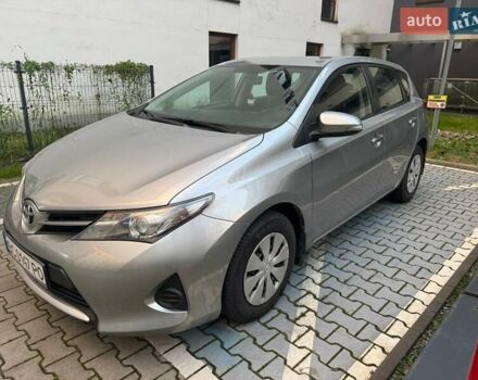 Тойота Аурис 2013 в Львове на Automoto.ua Серый Тойота Аурис, объемом двигателя 1.33 л и пробегом 119 тыс. км за 9800 $, фото 13 на Automoto.ua