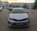 Сірий Тойота Ауріс, об'ємом двигуна 1.8 л та пробігом 135 тис. км за 12200 $, фото 2 на Automoto.ua