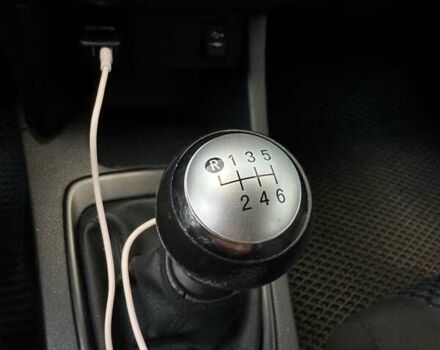 Тойота Аурис 2013 в Львове на Automoto.ua Серый Тойота Аурис, объемом двигателя 1.33 л и пробегом 119 тыс. км за 9800 $, фото 9 на Automoto.ua