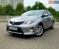 Серый Тойота Аурис, объемом двигателя 1.6 л и пробегом 198 тыс. км за 10950 $, фото 1 на Automoto.ua