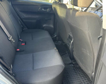 Сірий Тойота Ауріс, об'ємом двигуна 1.33 л та пробігом 202 тис. км за 8900 $, фото 14 на Automoto.ua