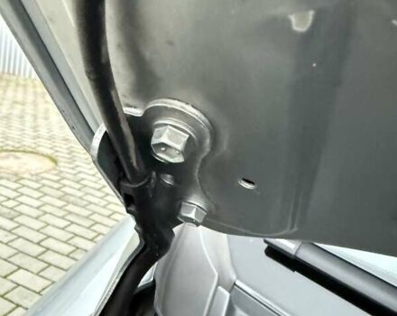 Сірий Тойота Ауріс, об'ємом двигуна 1.3 л та пробігом 63 тис. км за 9800 $, фото 48 на Automoto.ua