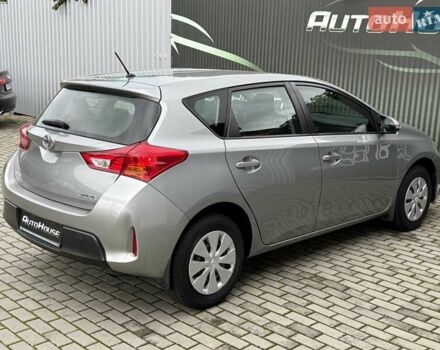 Сірий Тойота Ауріс, об'ємом двигуна 1.3 л та пробігом 63 тис. км за 9800 $, фото 13 на Automoto.ua