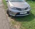 Сірий Тойота Ауріс, об'ємом двигуна 1.4 л та пробігом 180 тис. км за 10000 $, фото 1 на Automoto.ua